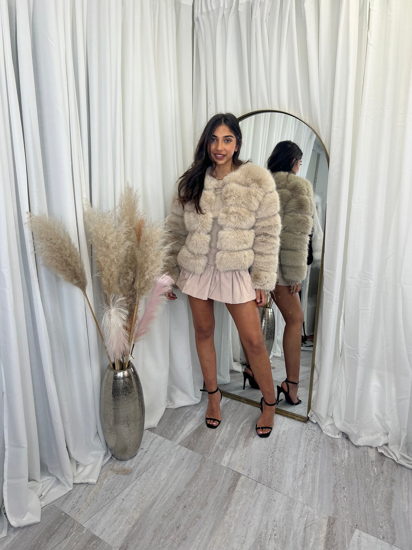 Faux fur coat 5 panel