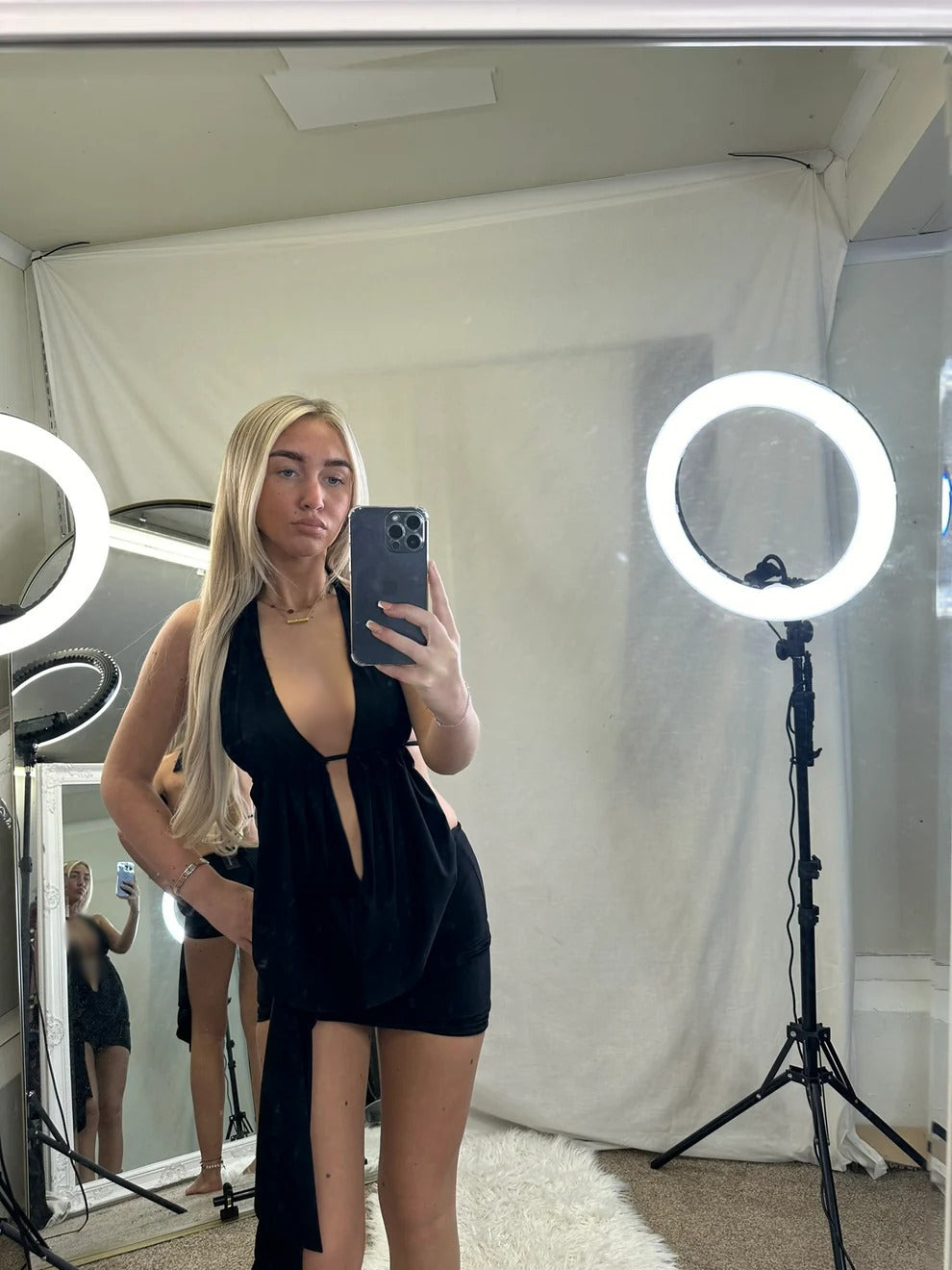 Halter neck and ruched skirt 3041