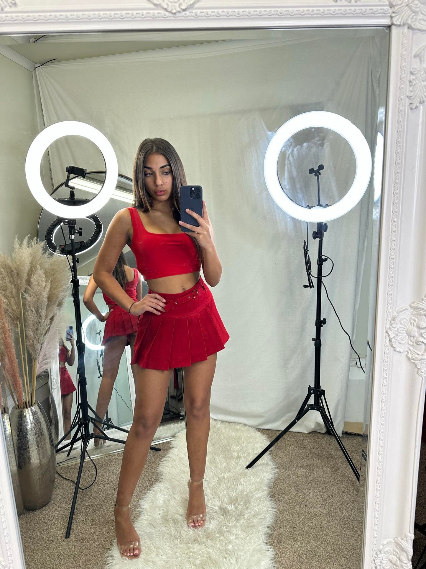 SMIT low waisted buckle pleated mini skort