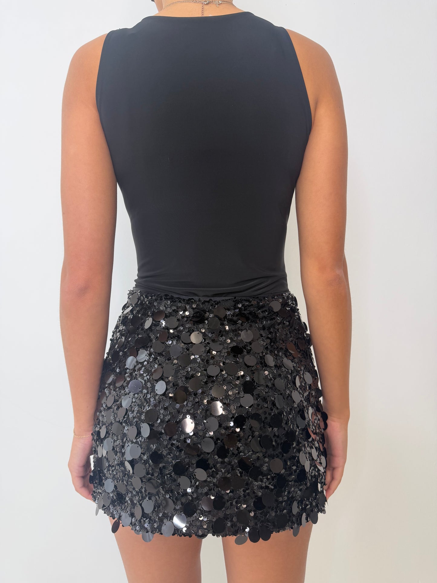 Naomi sequin size zip skirt BLACK