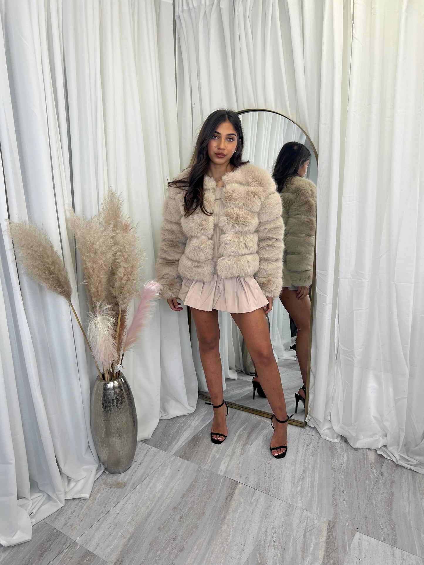 Faux fur coat 5 panel