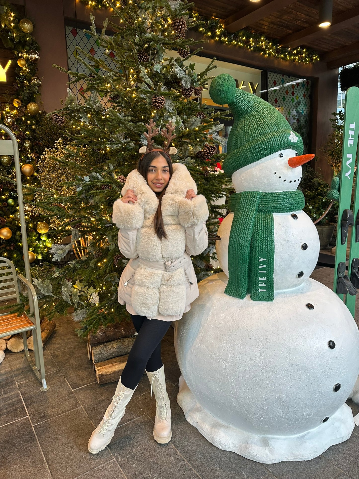 Fur cuff puffer coat with fur collar