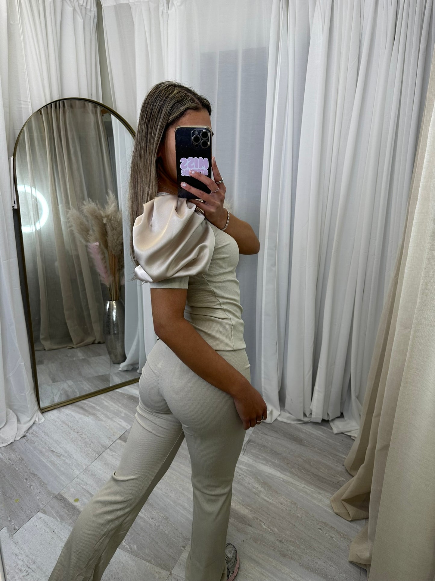 Short sleeve flared bottoms lounge wear set.
