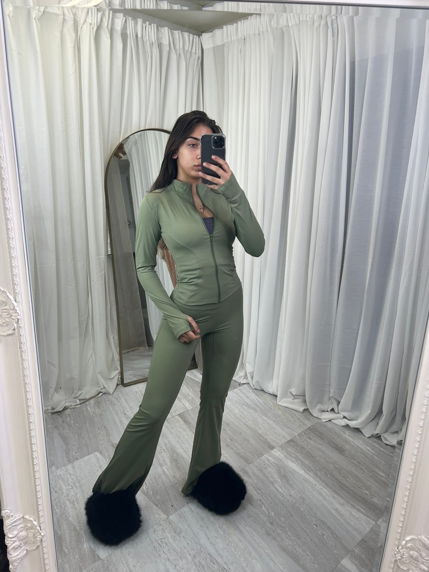 Active wear long sleeve jacket