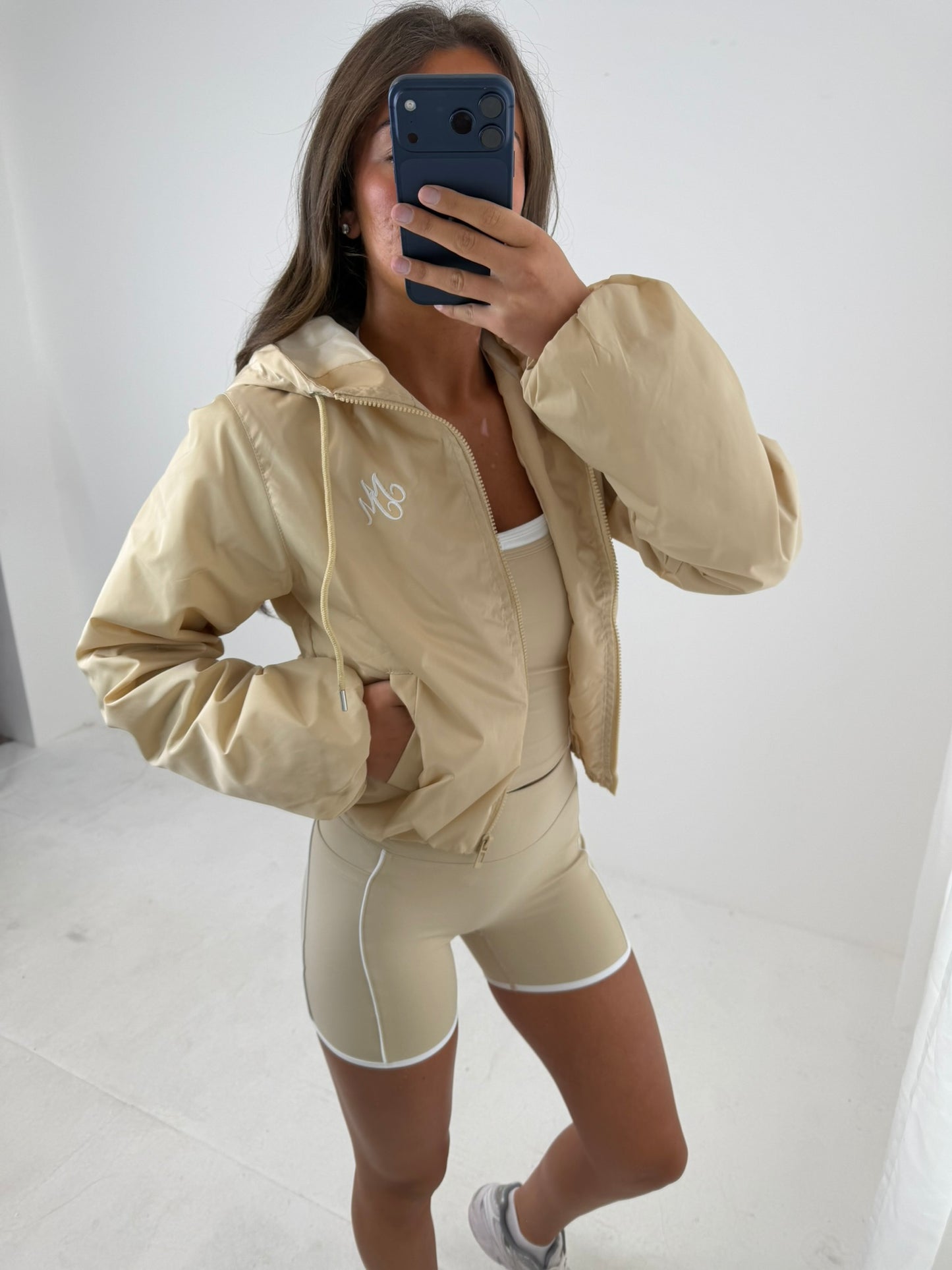 Wind Breaker casual hooded zipped long sleeved jacket