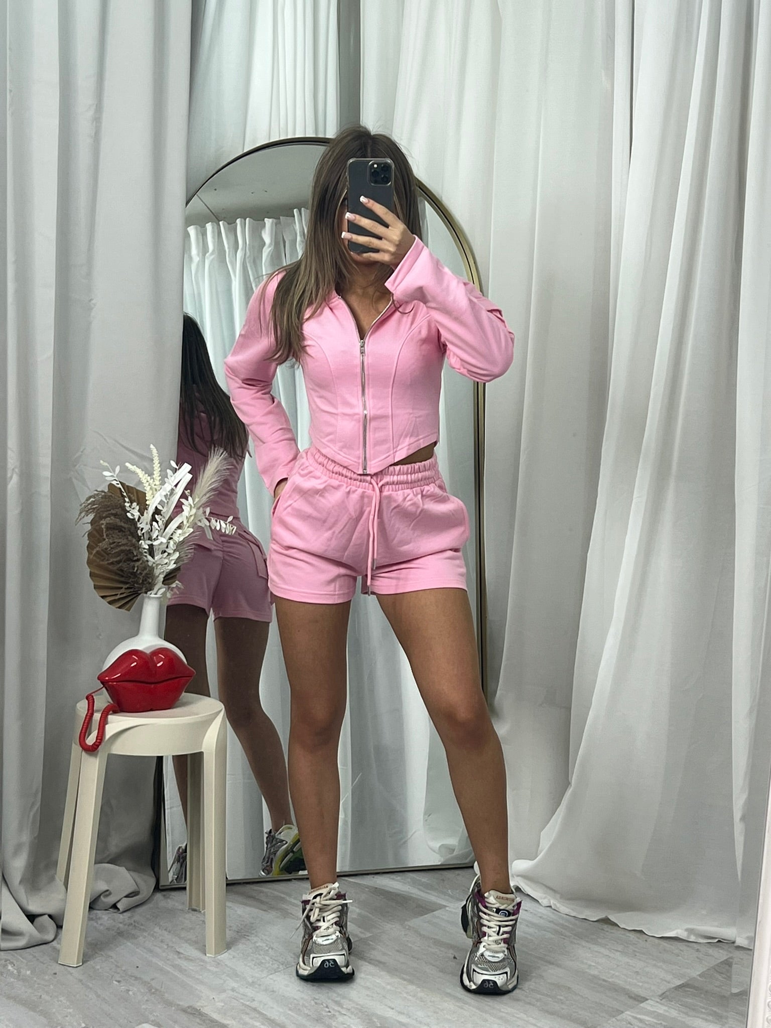Cargo pockets long sleeve zip up crop hoodie shorts set