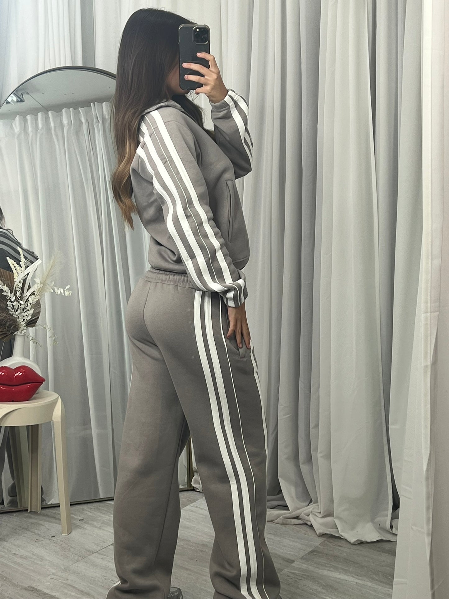 Wide leg striped detail with front pockets tracksuit dove grey