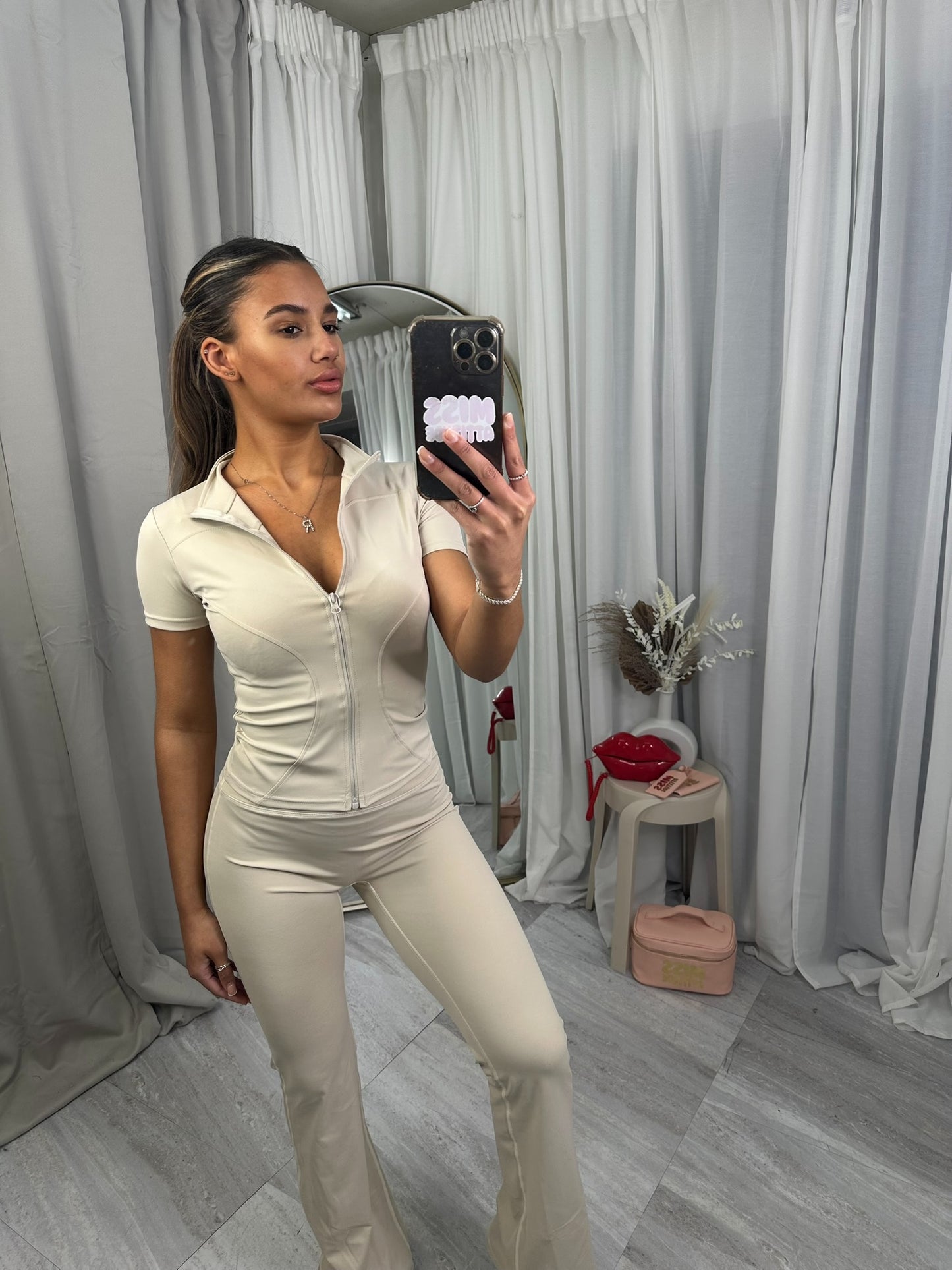 Short sleeve sculpting gym jacket and flares 3389