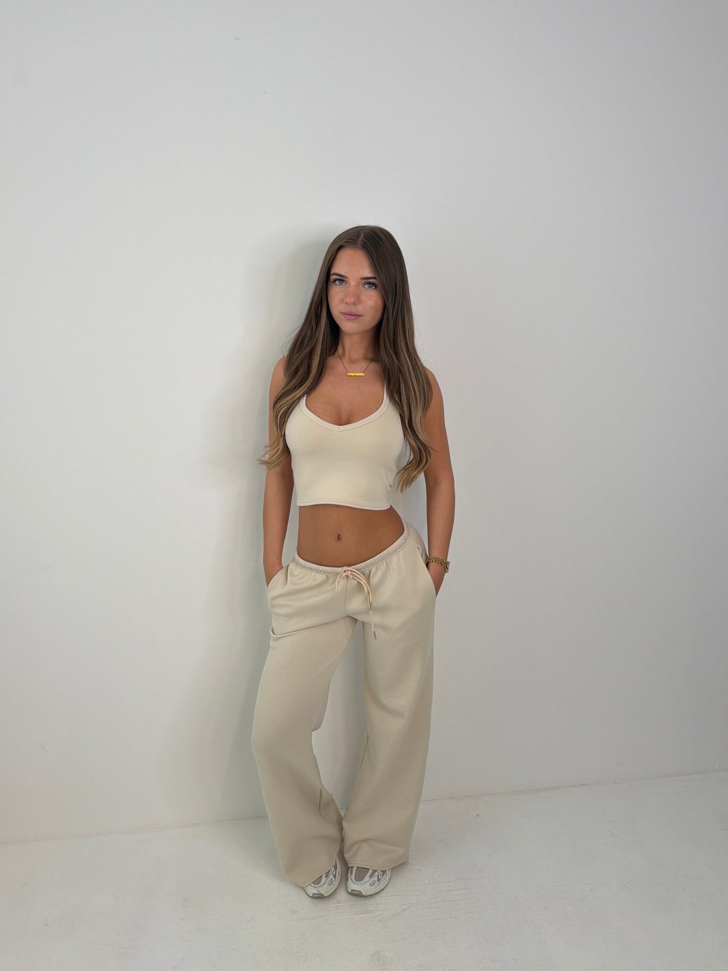 Haille comfort low waist halter neck loungewear set