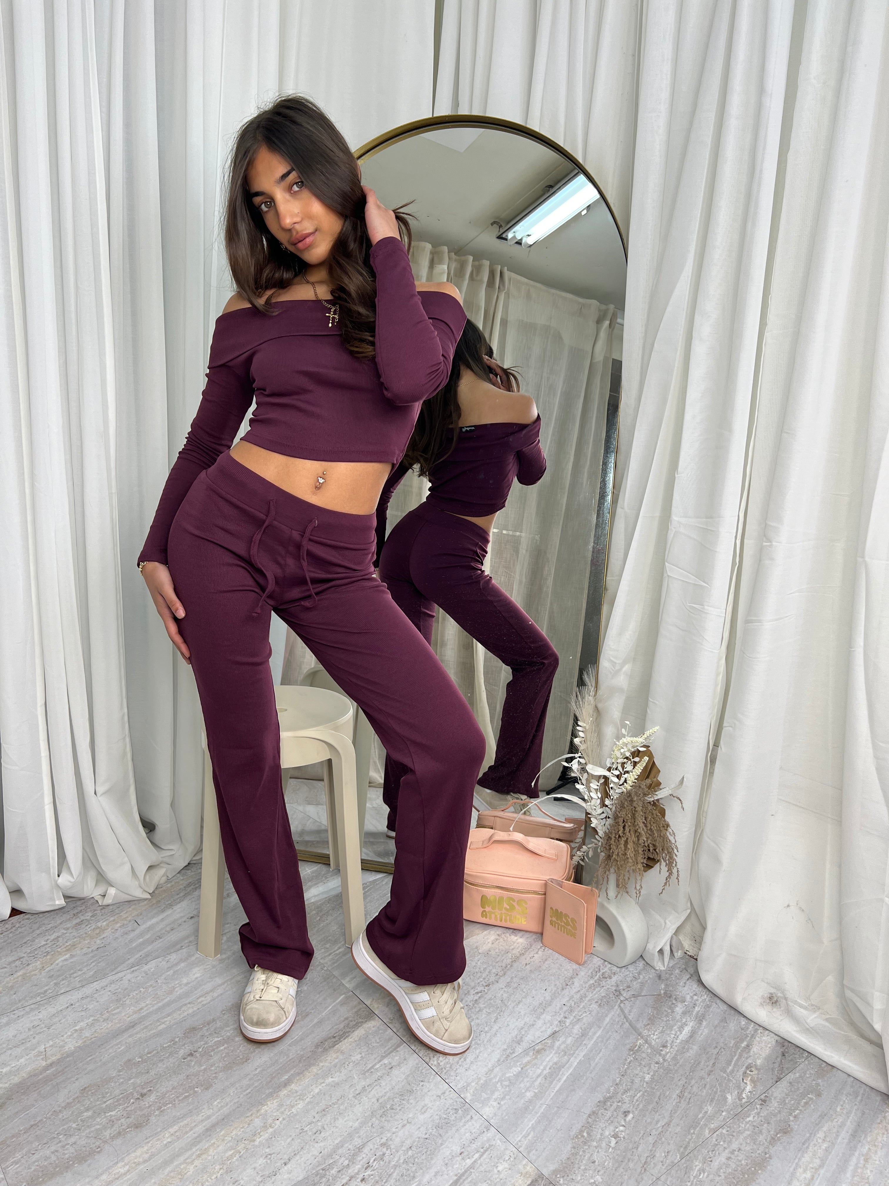 Off the shoulder low waisted lounge wear set