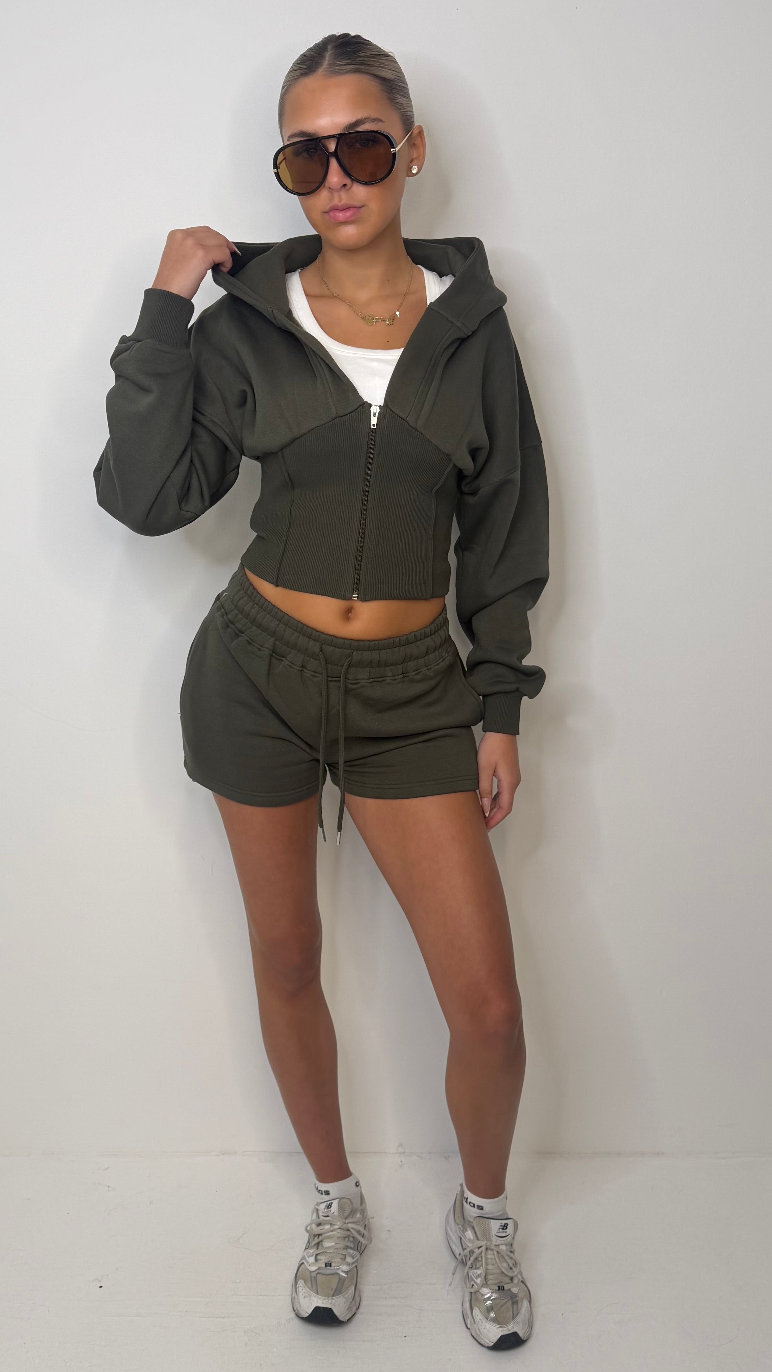 Eloise compression waist hooded shorts set with drawstring and pockets KHAKI