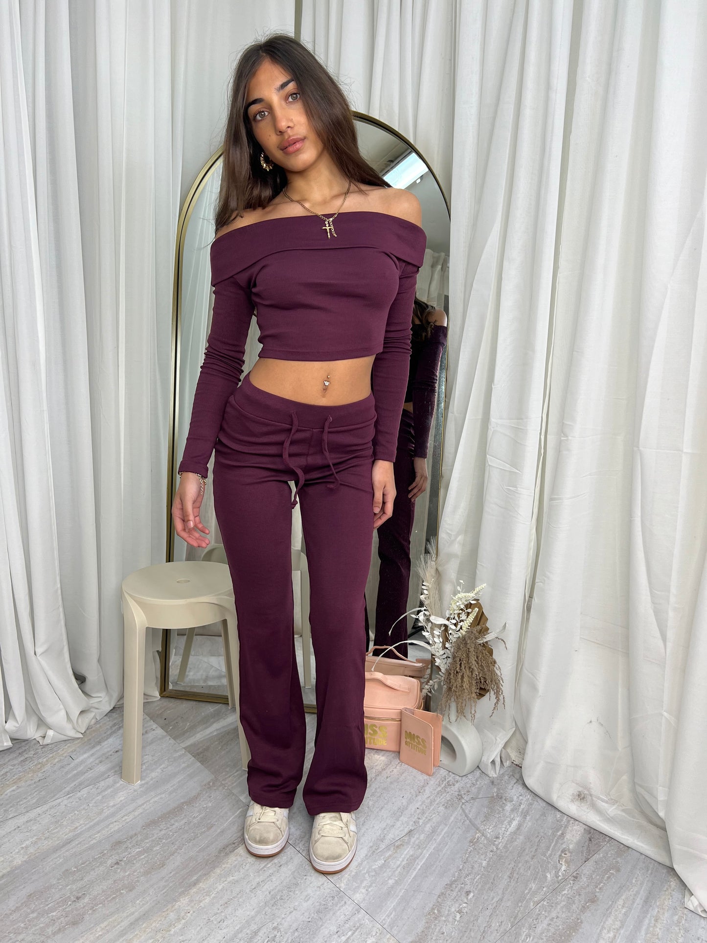 Off the shoulder low waisted lounge wear set