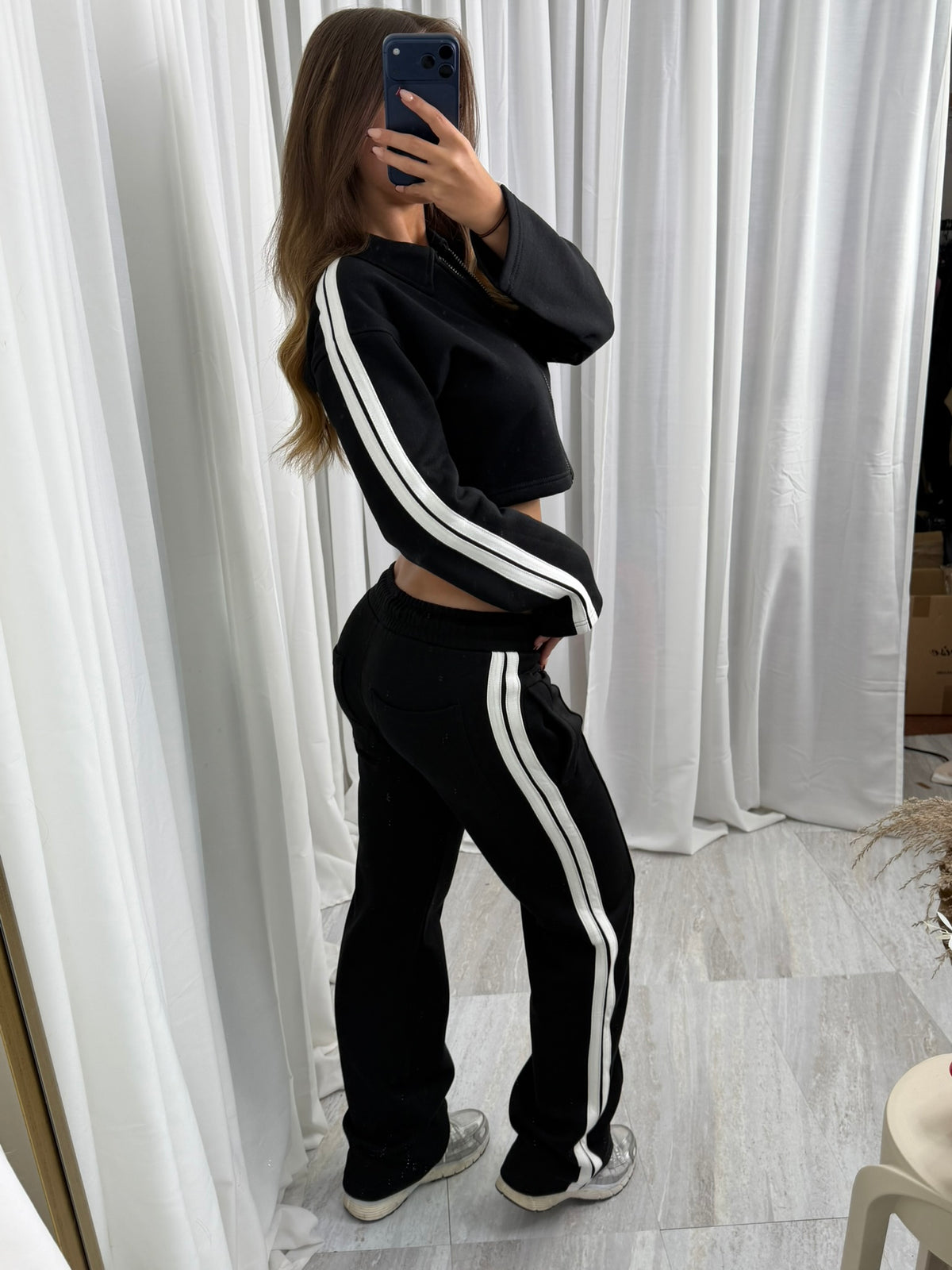 Black Mia Wide Leg Tracksuit with Side Stripe and Crop Top with Zipped Front Lounge Wear 2 Piece Set (Copy)