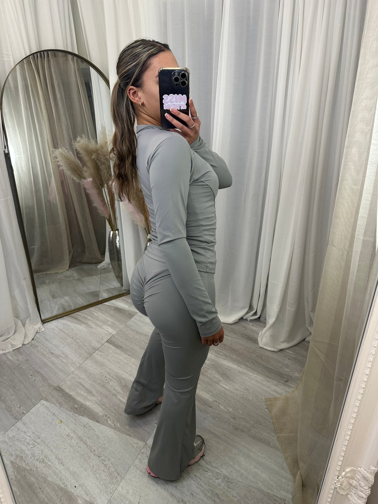 SCULPT gym jacket and scrunch bum flares 3361