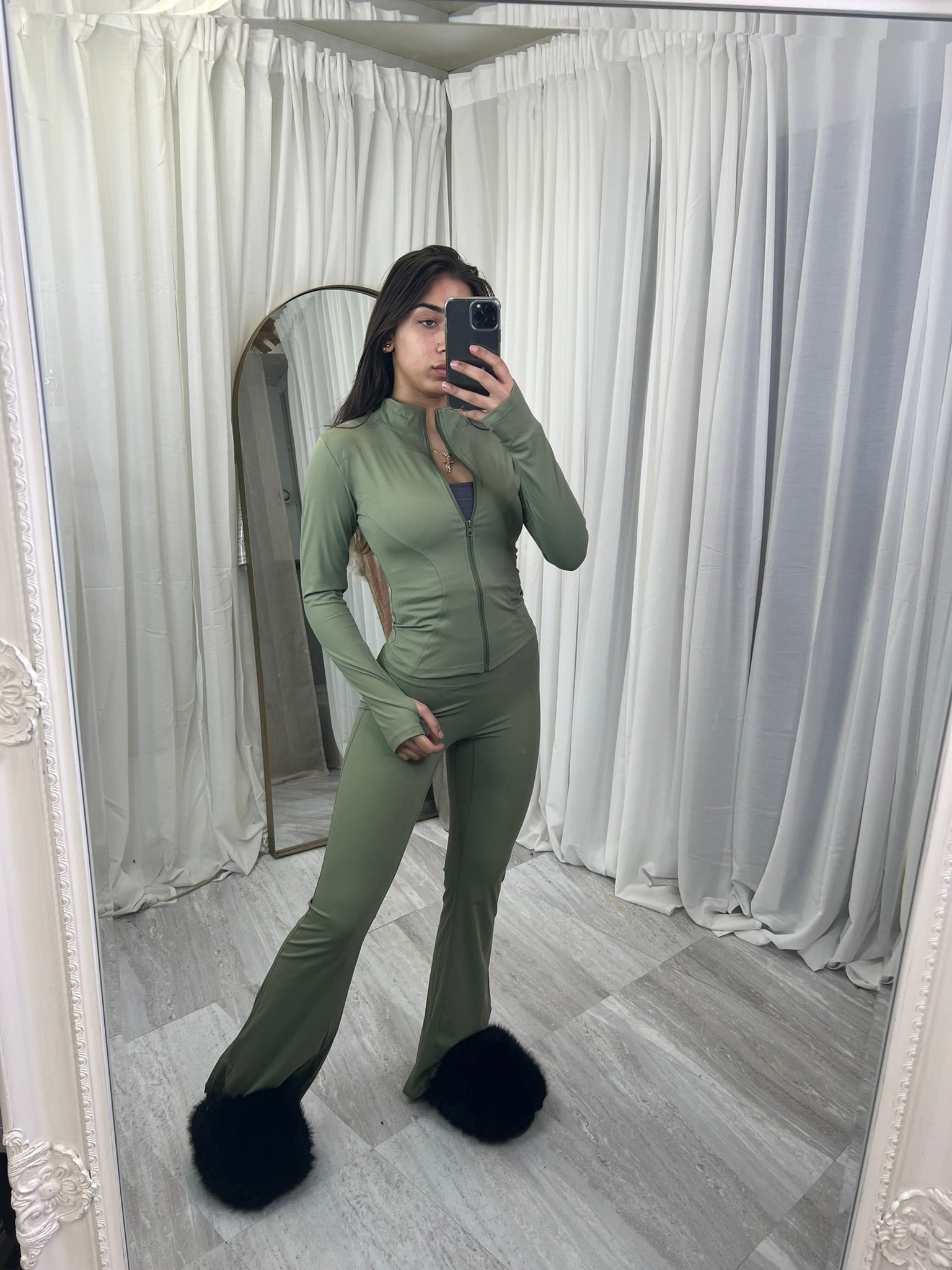 Active wear long sleeve jacket