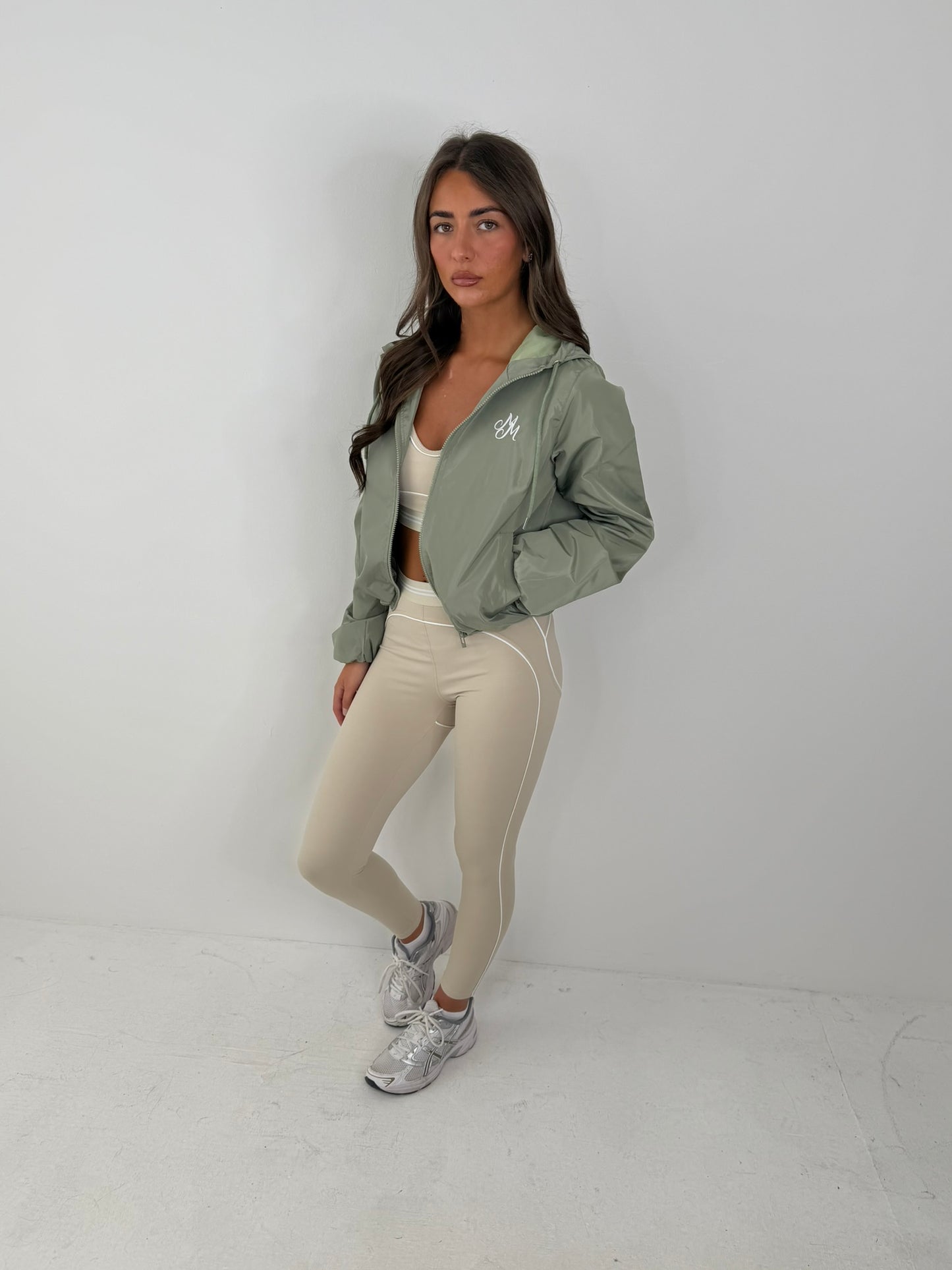 Wind Breaker casual hooded zipped long sleeved jacket