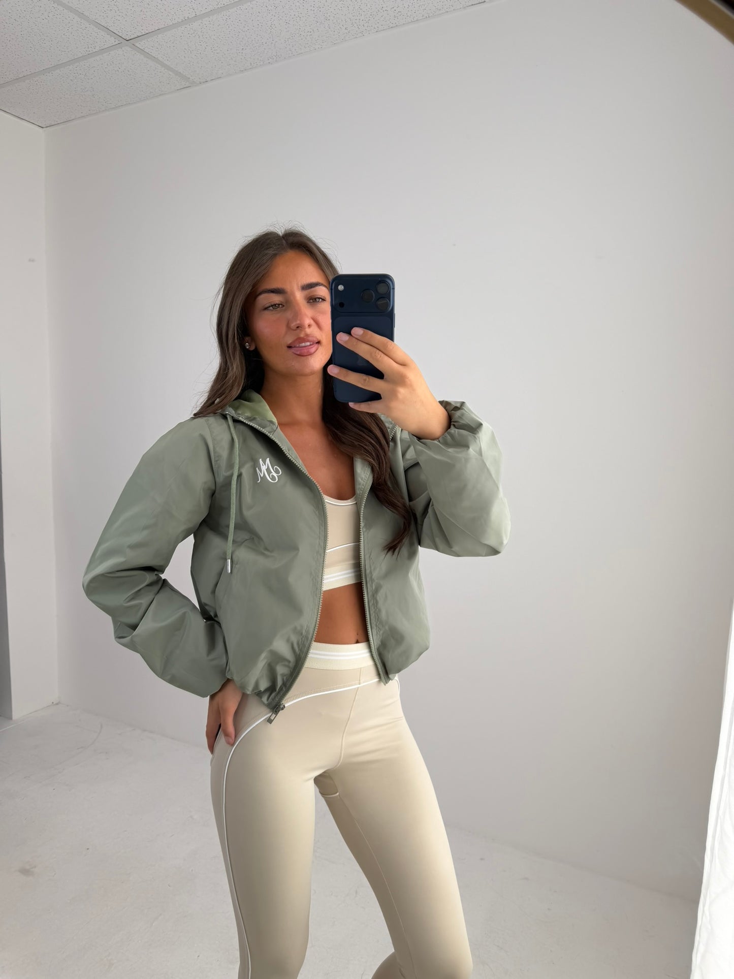 Wind Breaker casual hooded zipped long sleeved jacket