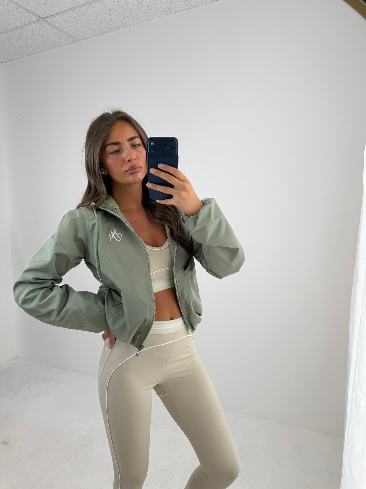 Wind Breaker casual hooded zipped long sleeved jacket