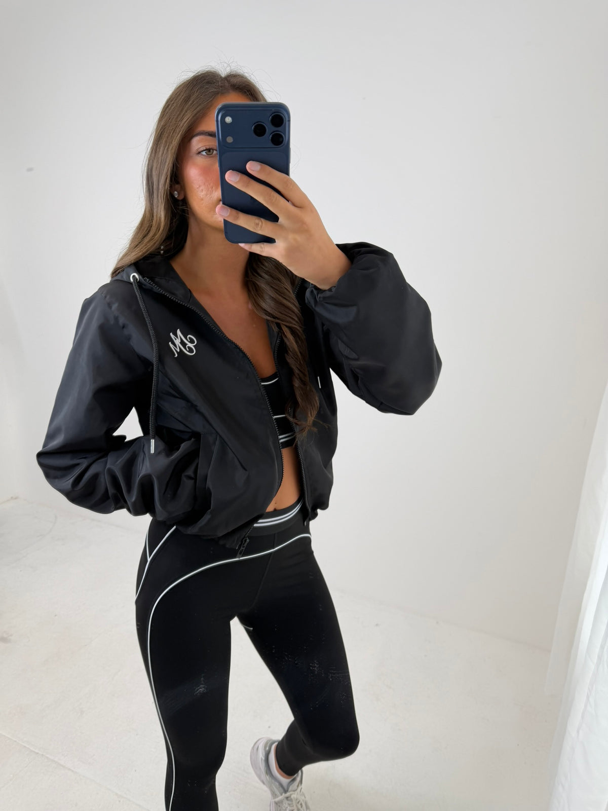 Wind Breaker casual hooded zipped long sleeved jacket